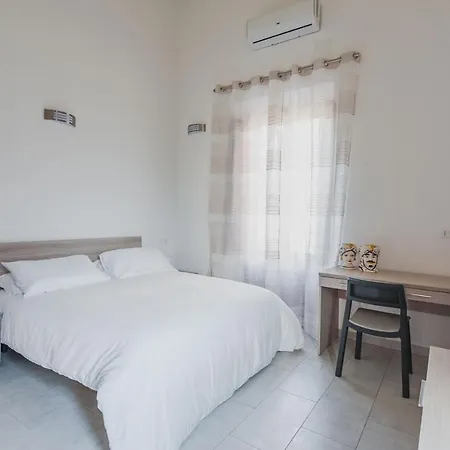 Modern Duplex With Balcony By Wonderful Italy
