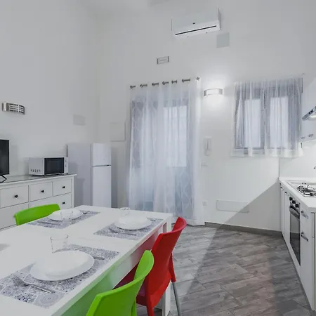 公寓 Modern Duplex With Balcony By Wonderful Italy *